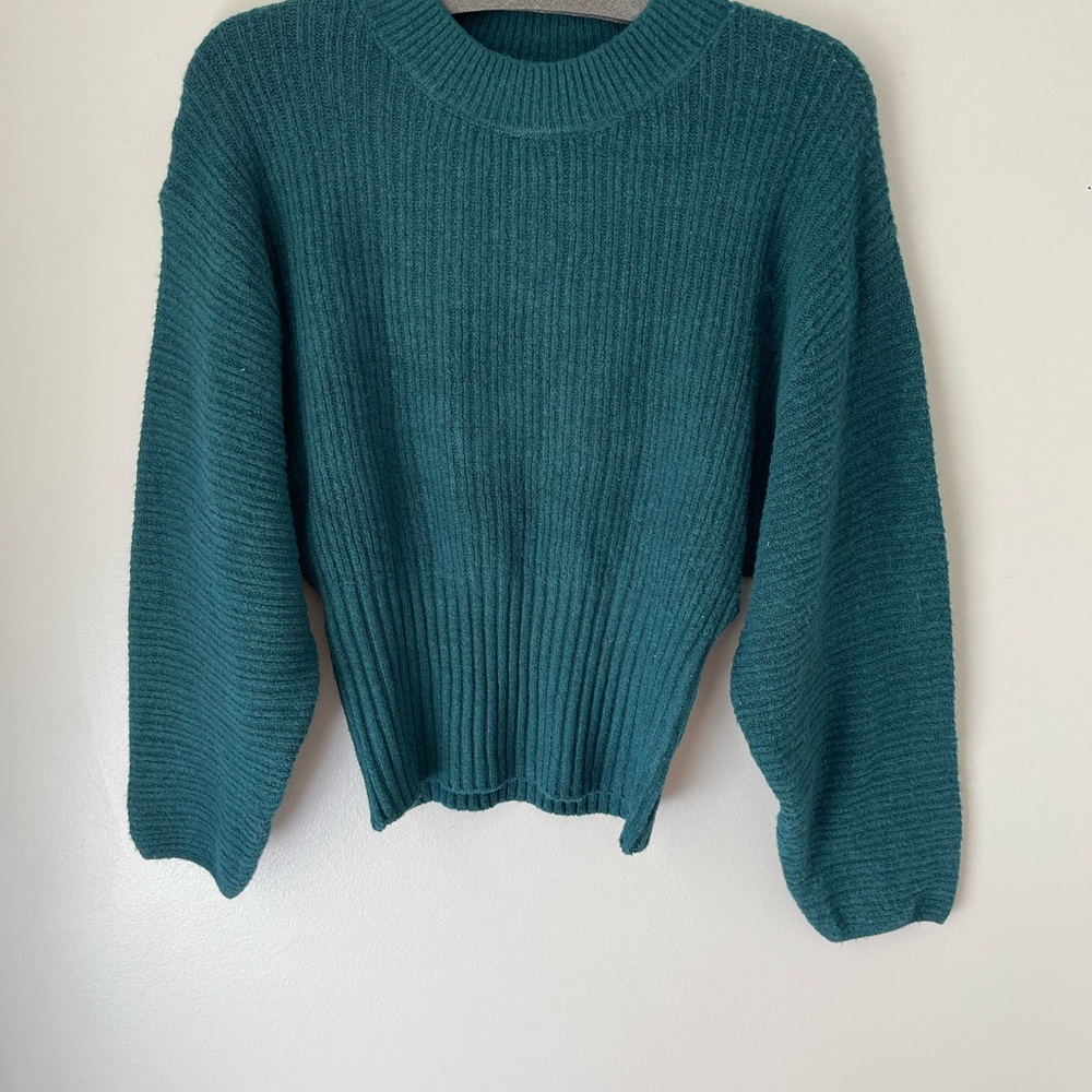 Green Crew Neck Chunky Knit Sweater